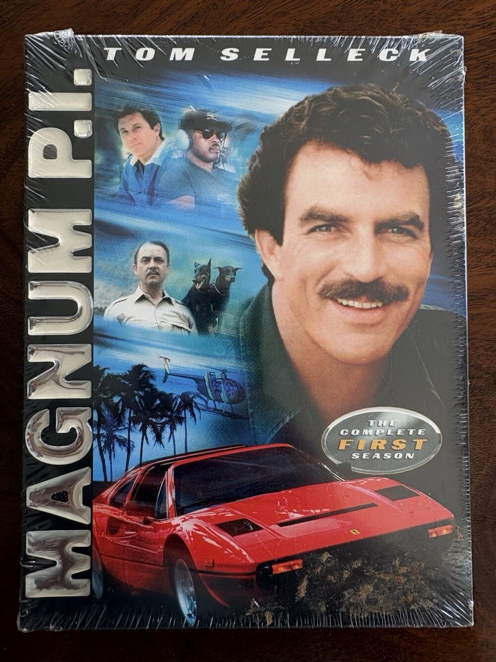 MAGNUM PI: The Complete First Season ● Tom Selleck ● DVD 4 Discs 18 Episodes NEW